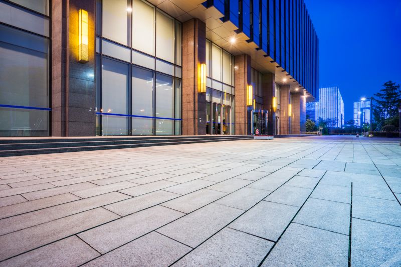 Facade and Architectural Spotlights